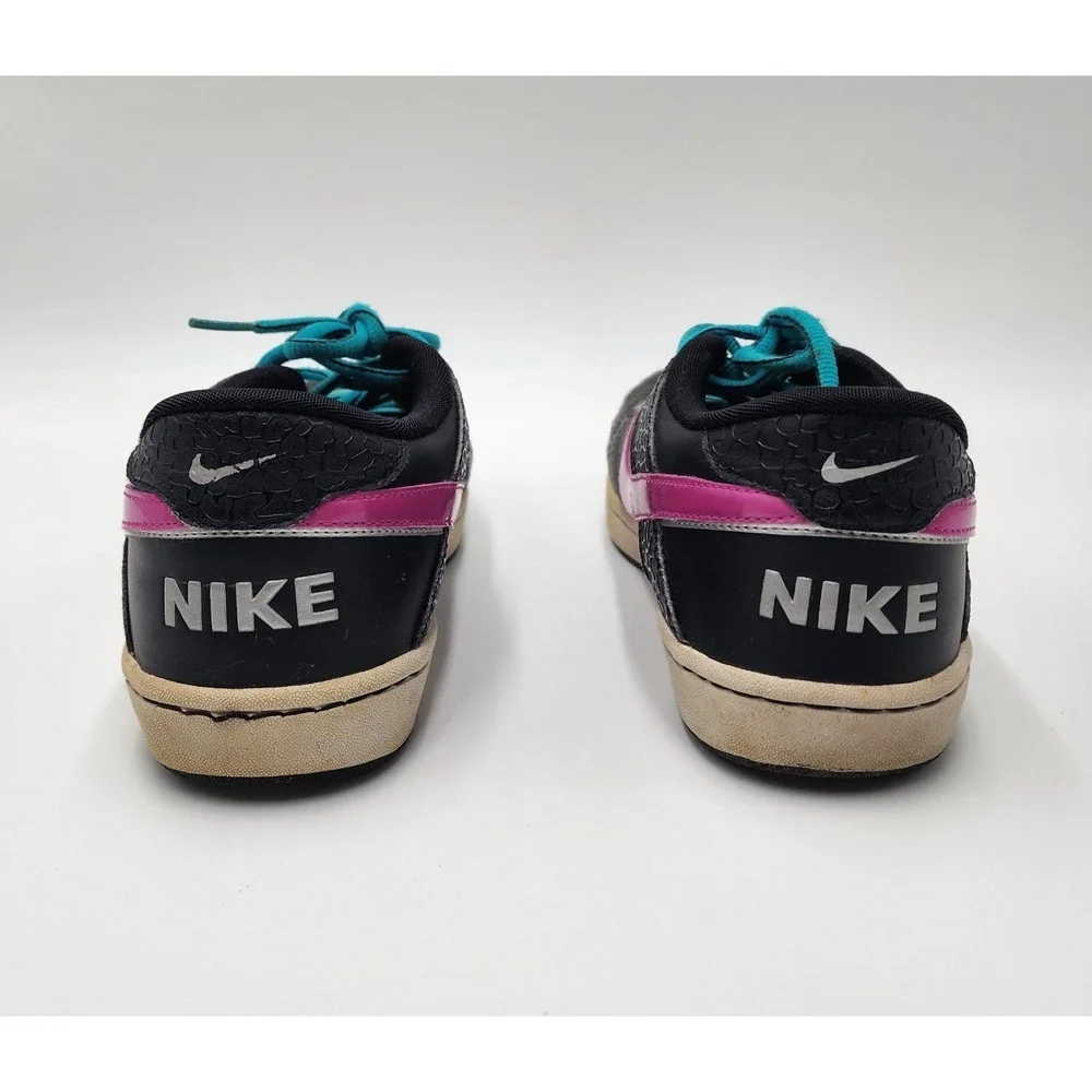 NIKE DELTA‎ LITE WOMENS BLACK & FUCHSIA PINK SHOES SIZE 8.5 #365950-051 PREOWNED
